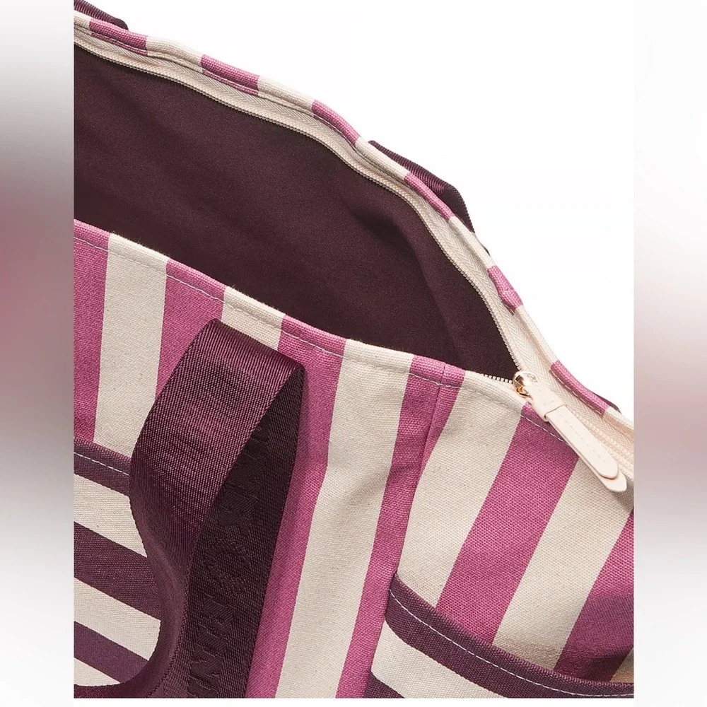 🆕 PINK VICTORIA'S SECRET STRIPED LARGE CANVAS TOTE WEEKENDER BAG - Picture 3 of 8